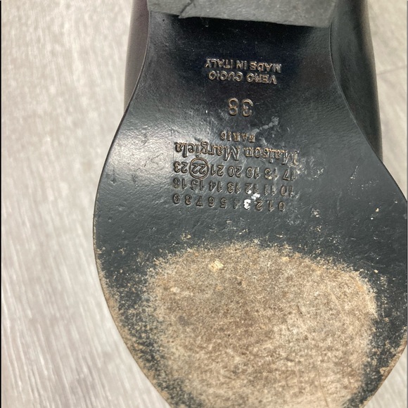 Maison Martin Margiela black cowboy boot. $1290
Size 38(8 US). - Picture 10 of 13